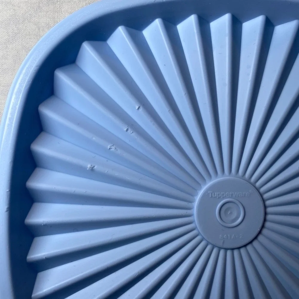 Tupperware beautiful vintage